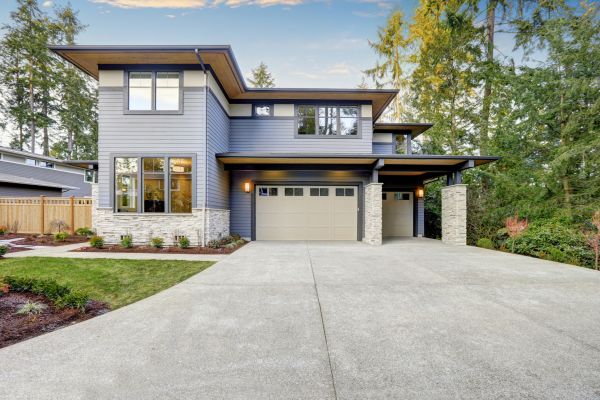 Cost of Driveway Overlay Installation in Ventura